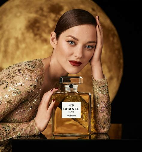 you are the one that i want chanel 5|Ad of the Day: Chanel No. 5 .